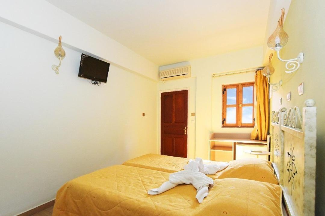 Apart Otel Paris *